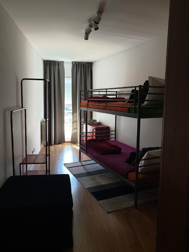 Altavista Penthouse T2 Apartment Covilha Phòng bức ảnh